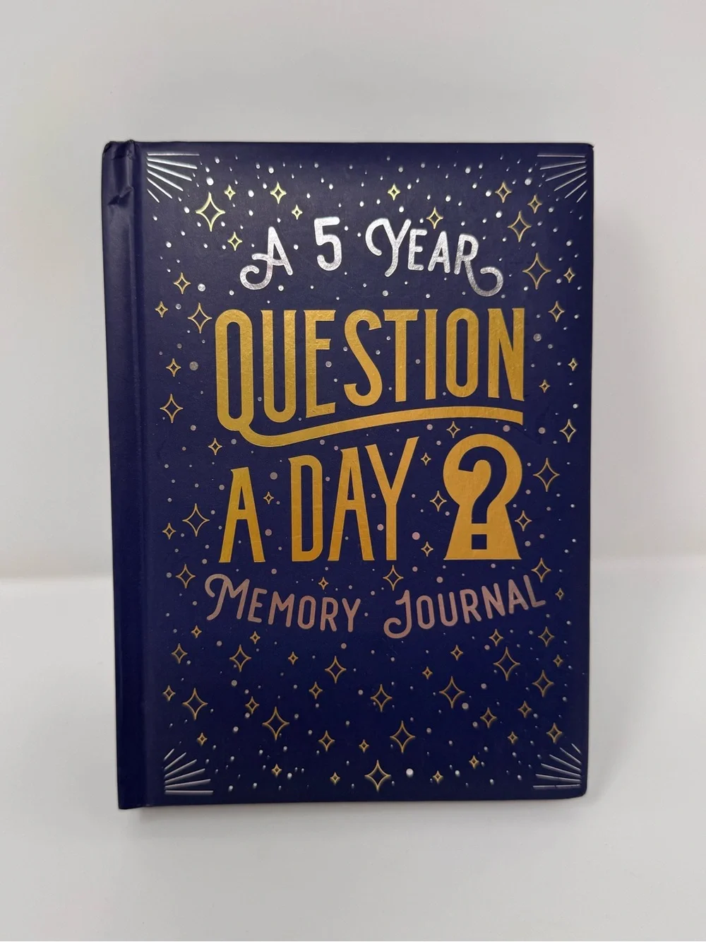 Question A Day ? - A 5 Year‎ Memory Journal by Piccadilly Padded Hardcover Book